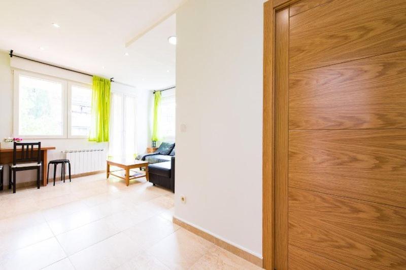 Ferienwohnung Departamento Valera Madrid Exterior foto